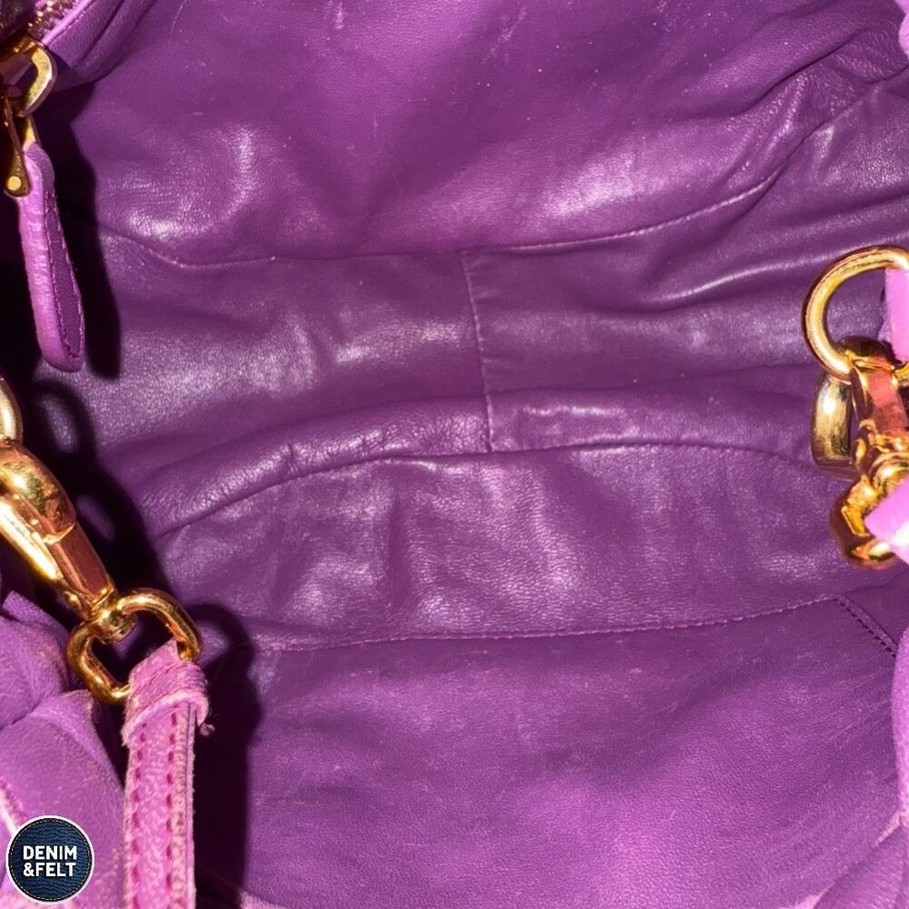 Prada‎ Purple Leather Pleated Shoulder Bag Gold Hardware Slouchy Hobo Purse Luxe - Picture 12 of 16